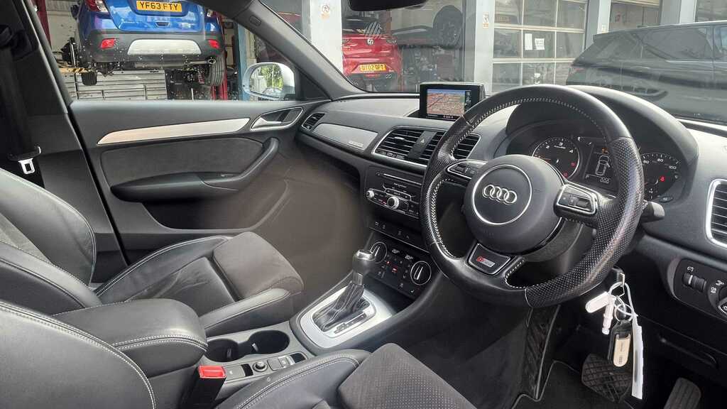 Audi Q3 2.0 Tdi 184 Quattro S Line Plus S Tronic Red #7
