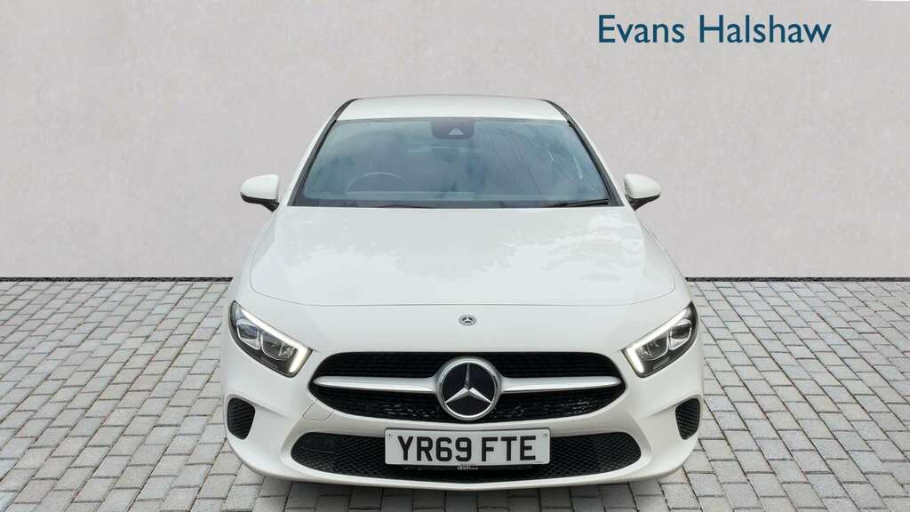Mercedes-Benz A Class A220 Amg Line Premium White #4