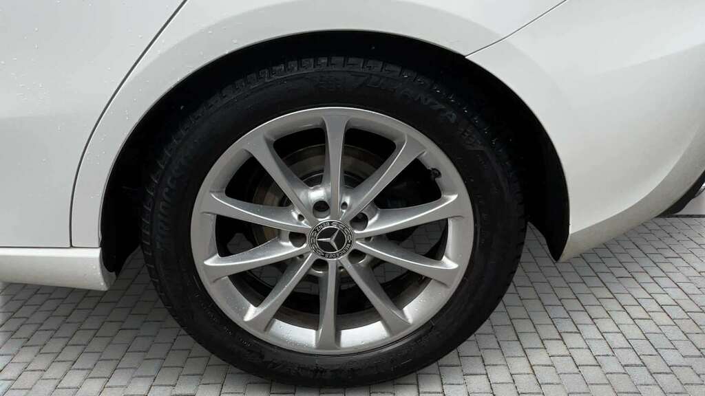 Mercedes-Benz A Class A220 Amg Line Premium White #6