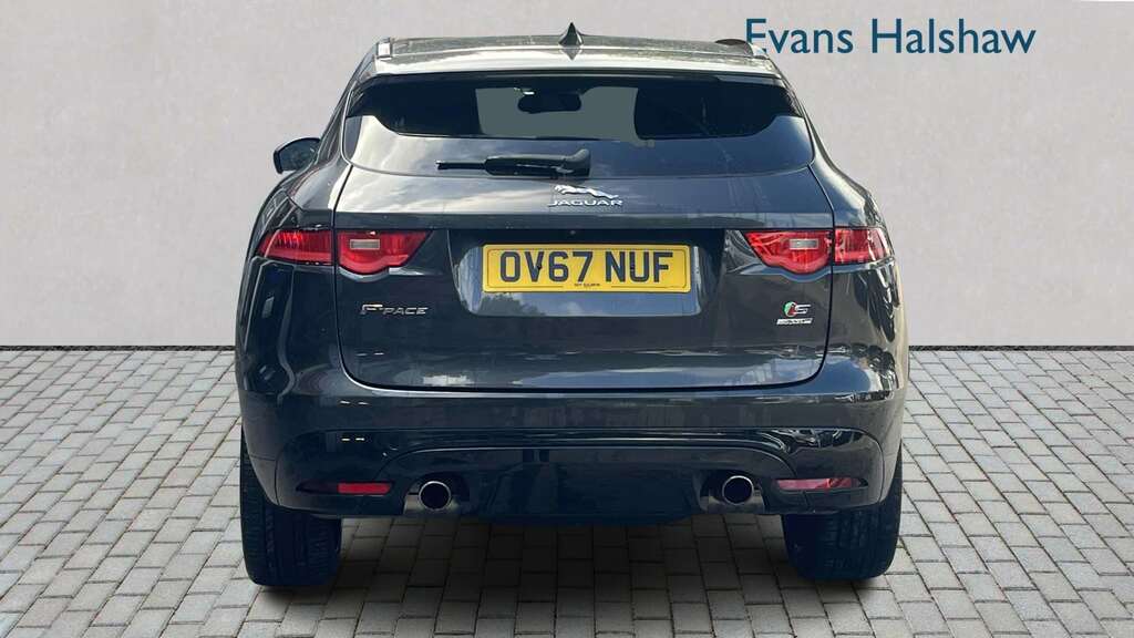 Jaguar F-Pace 3.0D V6 S Awd 2017 Grey #4