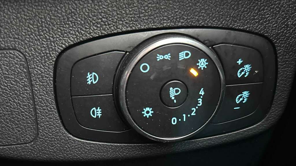 Ford Focus 1.0 Ecoboost Hybrid Mhev 155 St-line X Silver #24