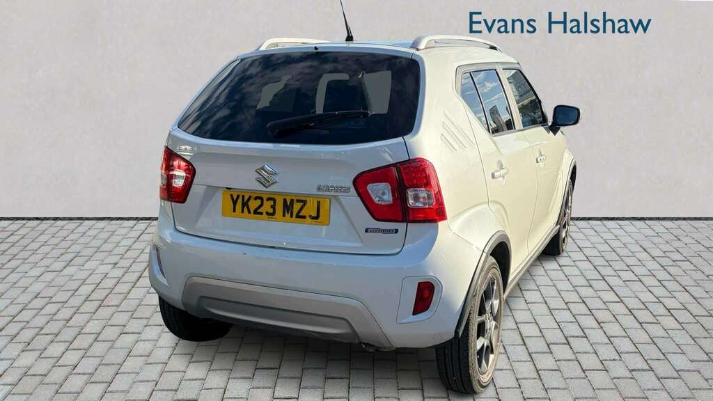 Suzuki Ignis 1.2 Dualjet 12V Hybrid Sz5 Cvt 2023 White #2
