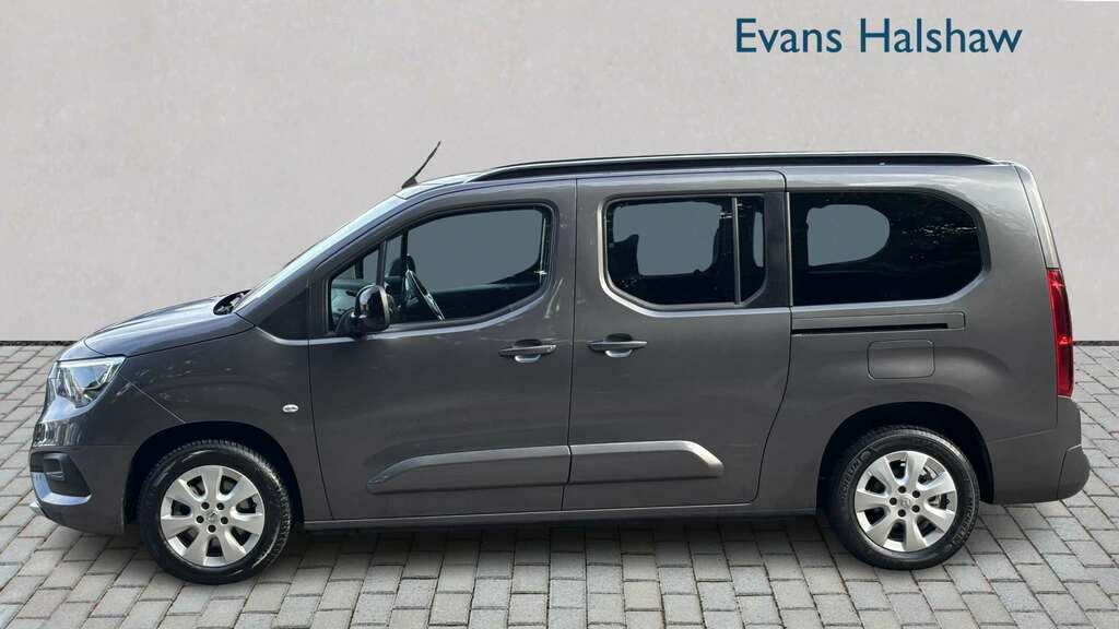 Vauxhall Combo-e Life 100Kw Ultimate XL 50Kwh 7 Seat 2024 Grey #5