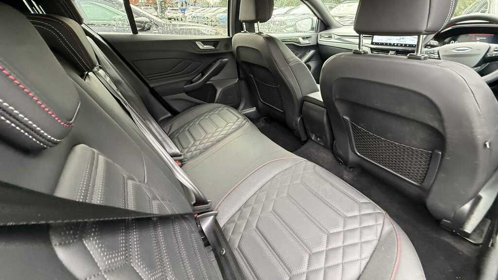 Ford Focus 1.0 Ecoboost Hybrid Mhev St-line Black #20