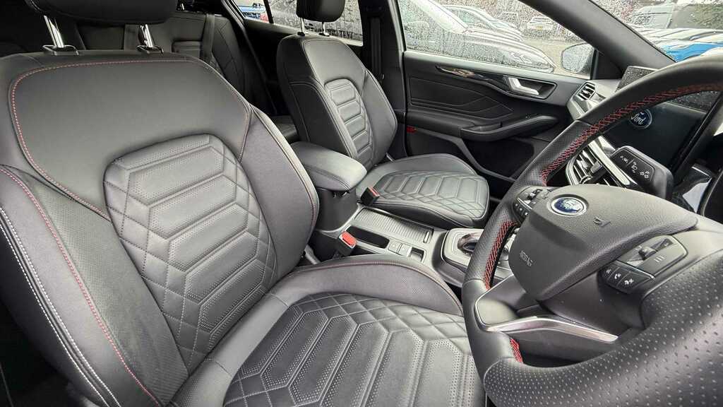 Ford Focus 1.0 Ecoboost Hybrid Mhev St-line Black #10