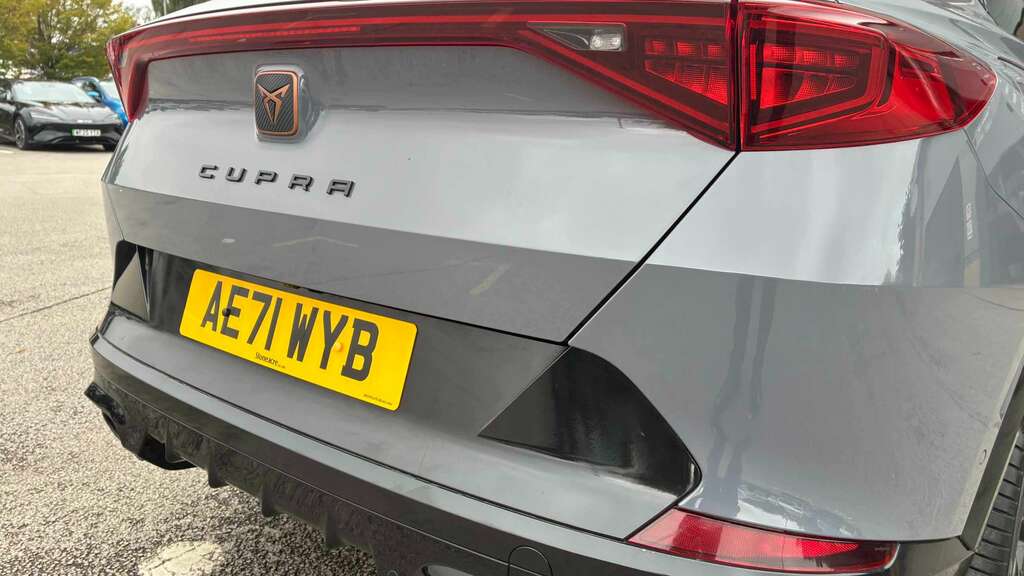 Cupra Formentor V1 Tsi 150Ps 7 Speed Dsg Suv Red #19