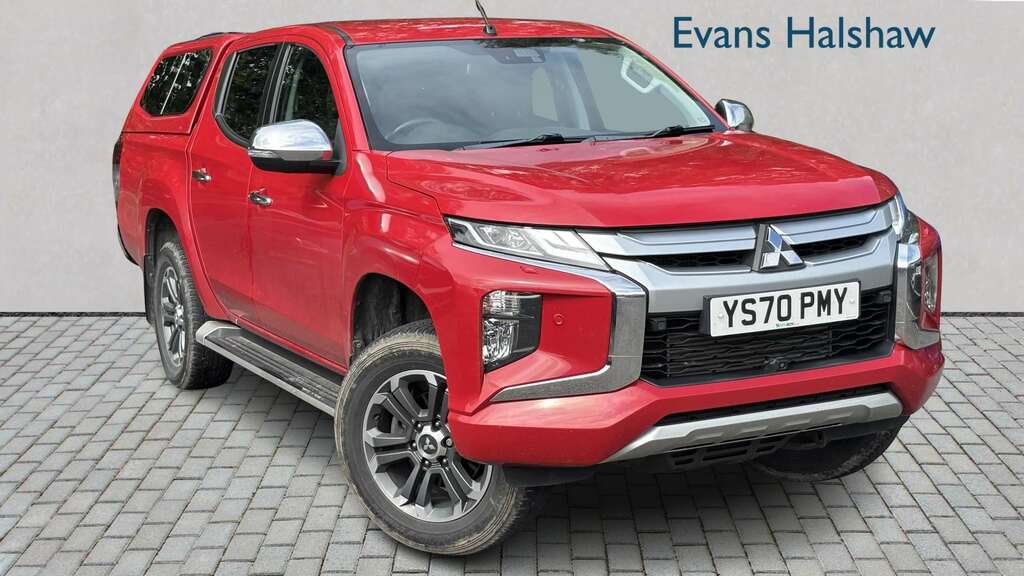 Mitsubishi L200 Double Cab Di-d 150 Barbarian X 4Wd 2020 Red