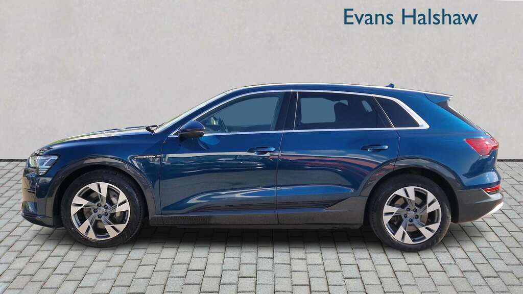Audi E-tron 300Kw 55 Quattro 95Kwh 2019 Blue #3