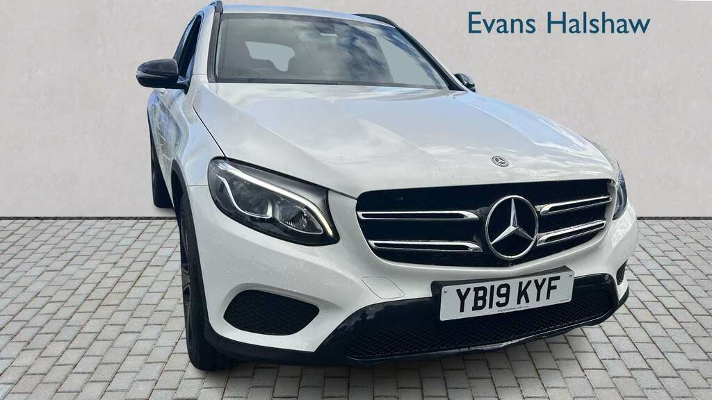 Mercedes-Benz GLC Class 220D 4Matic Urban Edition 9G-tronic 2019 White #3