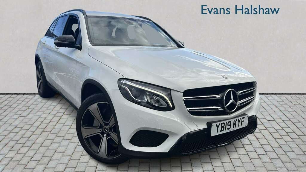 Mercedes-Benz GLC Class 220D 4Matic Urban Edition 9G-tronic 2019 White