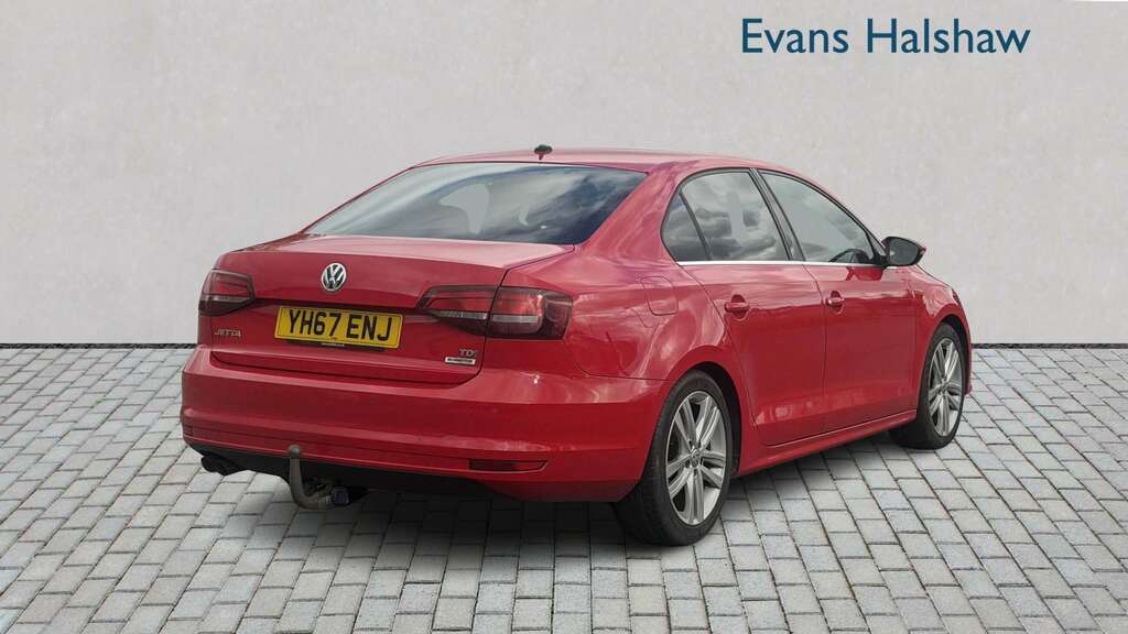Volkswagen Jetta 2.0 Tdi 150 Gt Dsg 2017 Red #2