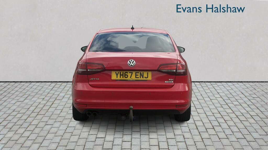 Volkswagen Jetta 2.0 Tdi 150 Gt Dsg 2017 Red #5