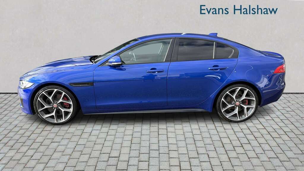 Jaguar XE 3.0 380 V6 Supercharged S 2018 Blue #3