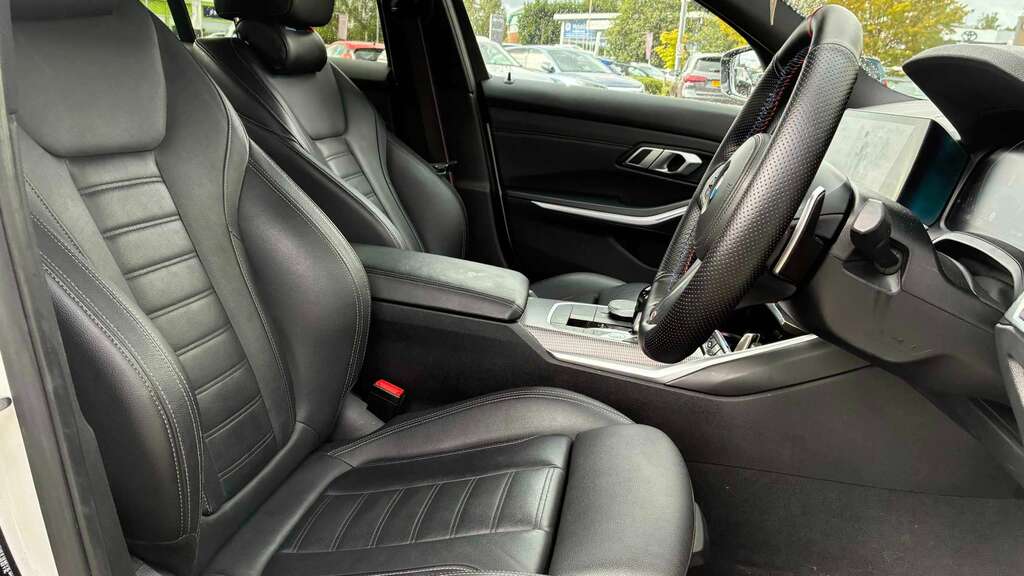BMW 3 Series M340d Xdrive Saloon Blue #14