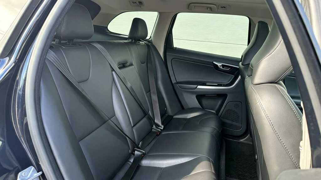 Volvo XC60 D4 Inscription Awd Black #9