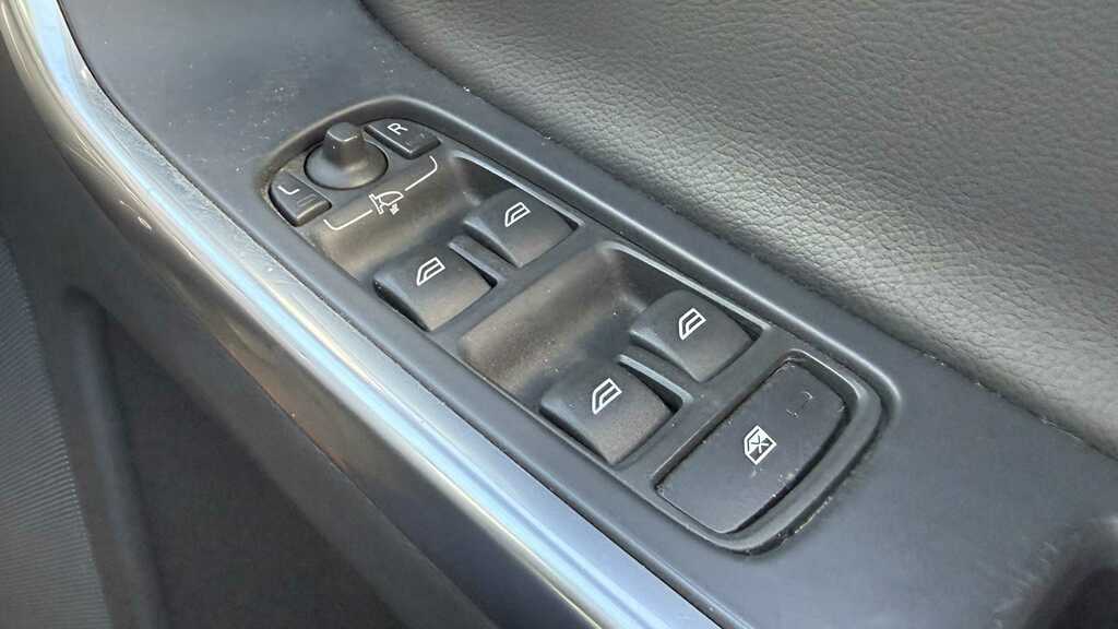 Volvo XC60 D4 Inscription Awd Black #19
