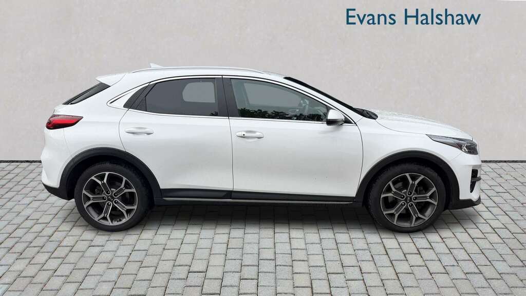 Kia Xceed 1.4T Gdi Isg 3 Dct 2020 White #3