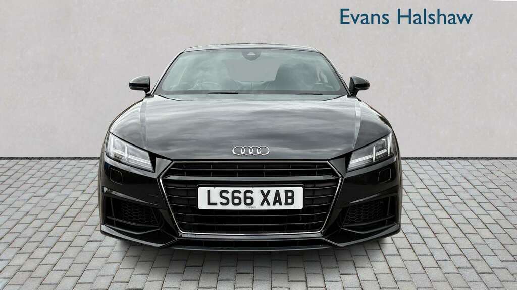 Audi TT 2.0T Fsi S Line S Tronic 2016 Black #2