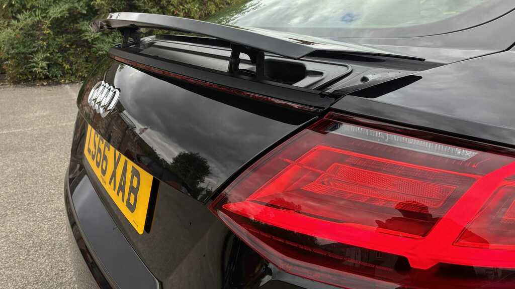 Audi TT Coupe Sport 1.8 Tfsi 180 Ps 6-Speed White #38