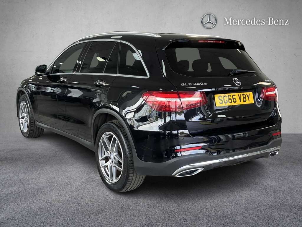 Mercedes-Benz GLC Class 250D 4Matic Amg Line Premium 9G-tronic 2016 Black #5