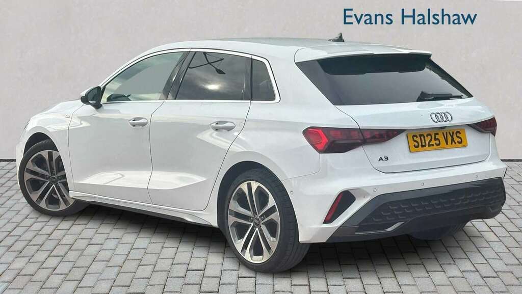 Audi A3 30 Tfsi S Line 2025 White #2