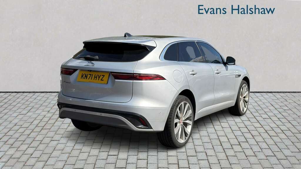 Jaguar F-Pace 2.0 D200 R-dynamic Hse Awd 2021 Silver #2