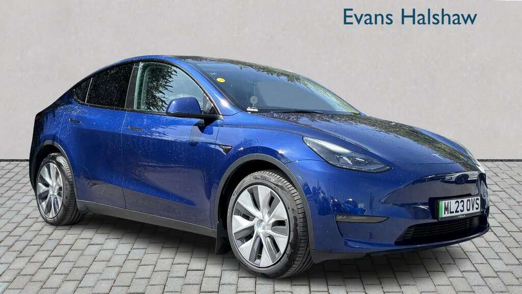 Tesla Model Y Long Range Awd 2023 Blue