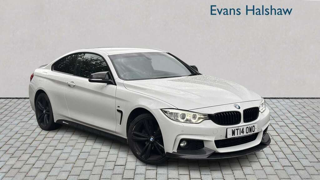 BMW 4 Series 420D M Sport Black #1