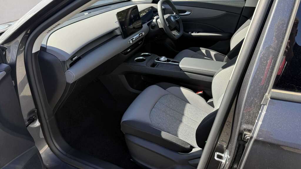 MG MGS5 170Kw Se Ev Long Range 64Kwh 2026 Grey #5