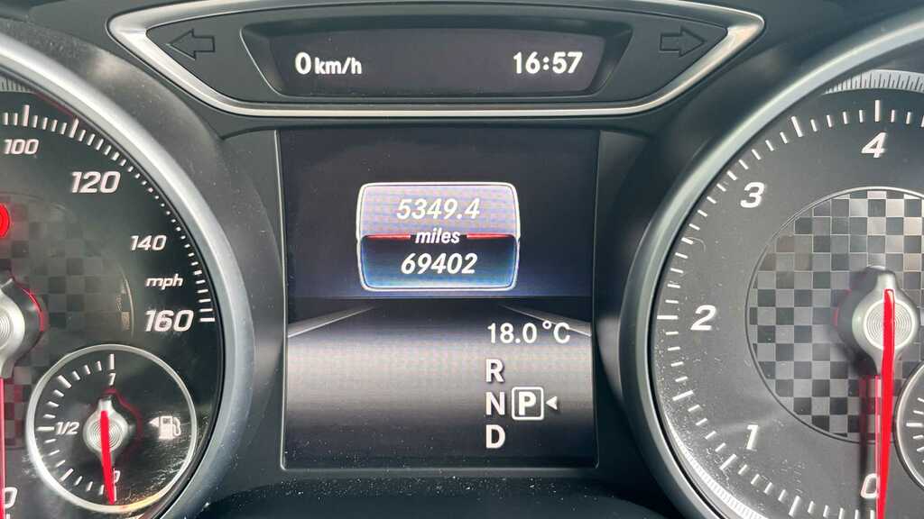 Mercedes-Benz A Class A250 4Matic Amg Premium Silver #18