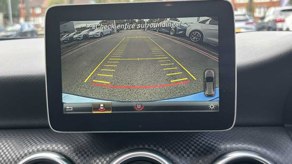 Mercedes-Benz A Class A250 4Matic Amg Premium Silver #14
