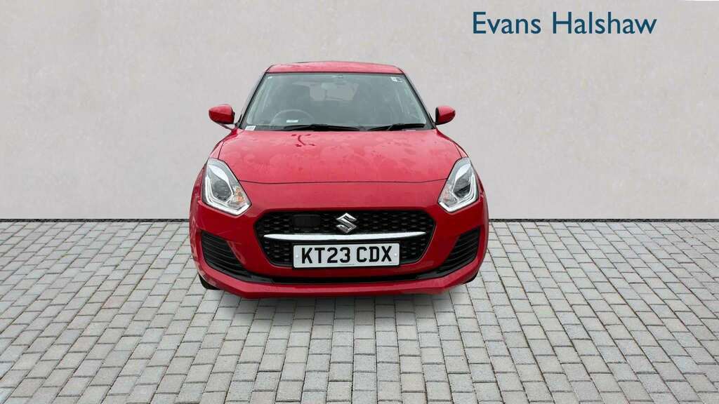 Suzuki Swift 1.2 Dualjet 83 12V Hybrid Sz-l 2023 Red #3