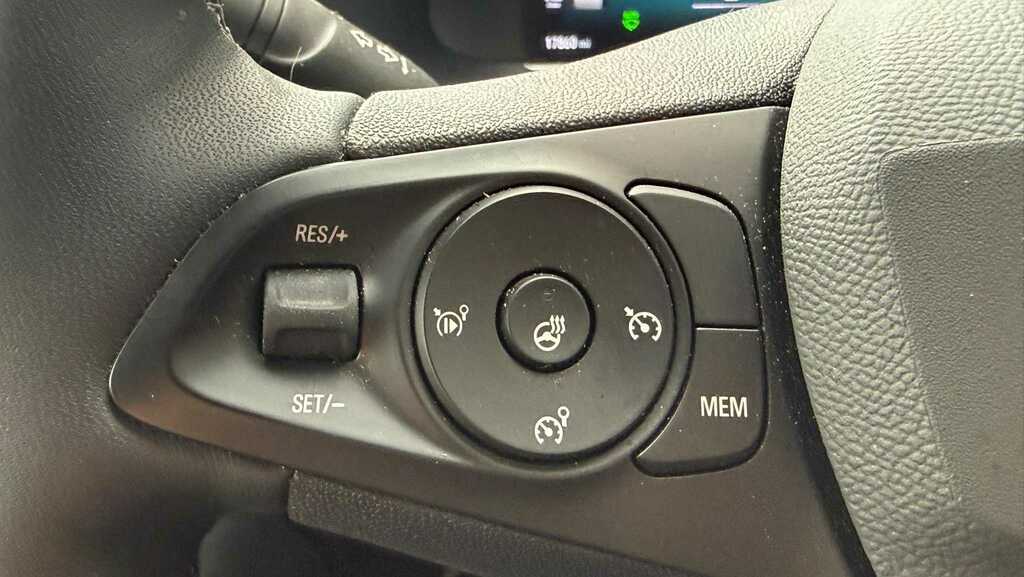 Vauxhall Corsa 1.2 Hybrid Ultimate Hatchback Hybrid E- #11