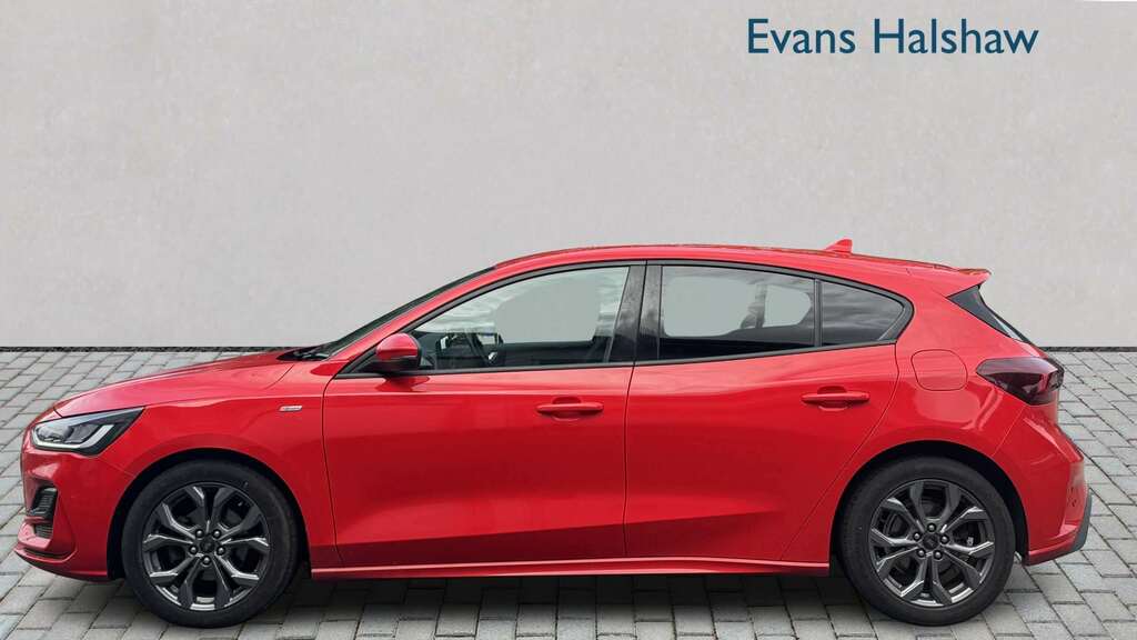 Ford Focus 1.0 Ecoboost St-line 2023 Red #4