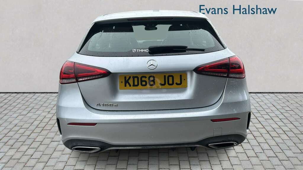 Mercedes-Benz A Class A180d Sport Premium Plus Red #5