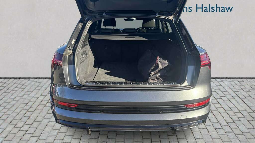 Audi E-tron Portback S Line 50 Quattro 230,00 Kw Black #7