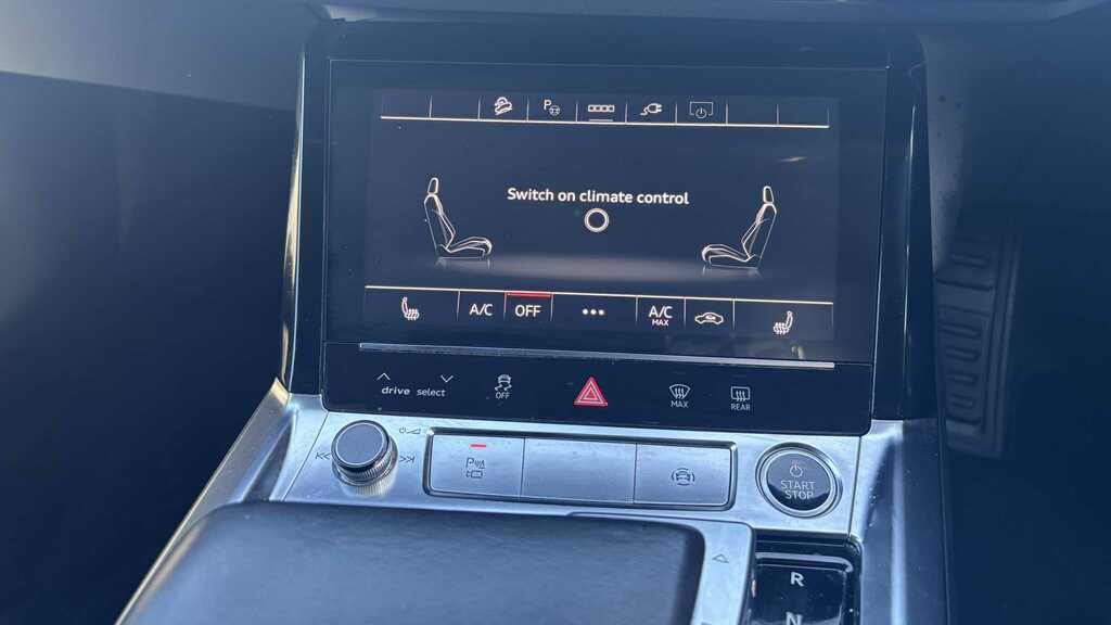 Audi E-tron Portback S Line 50 Quattro 230,00 Kw Black #14