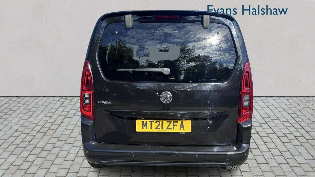 Vauxhall Combo Life 1.5 Turbo D Se 7 Seat 2021 Black #5