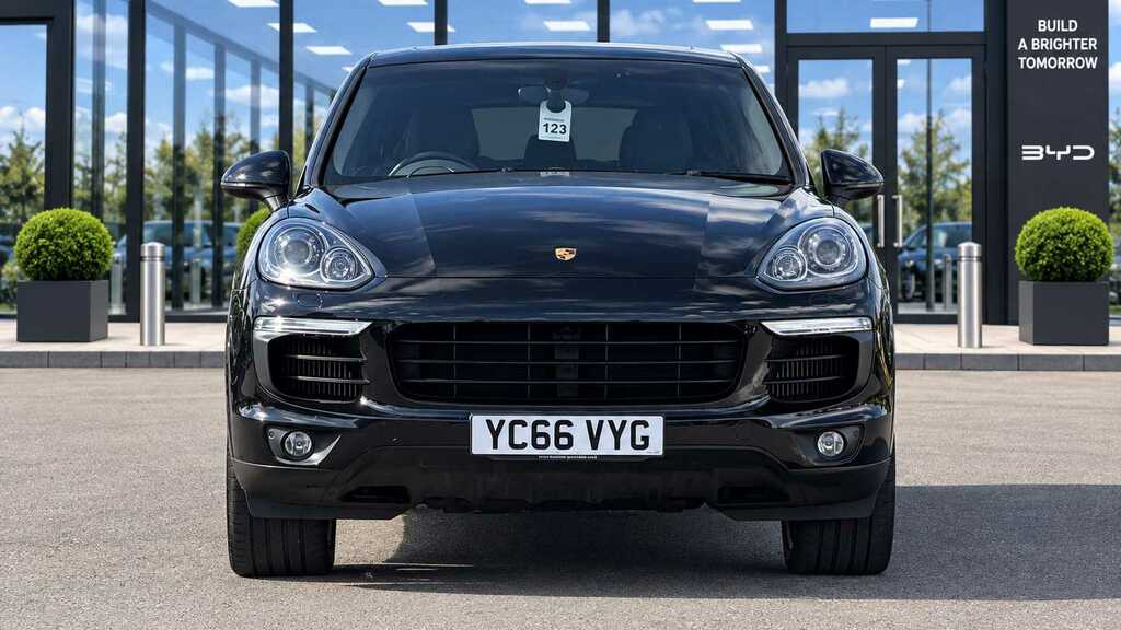 Porsche Cayenne S Tiptronic S 2016 Black #4