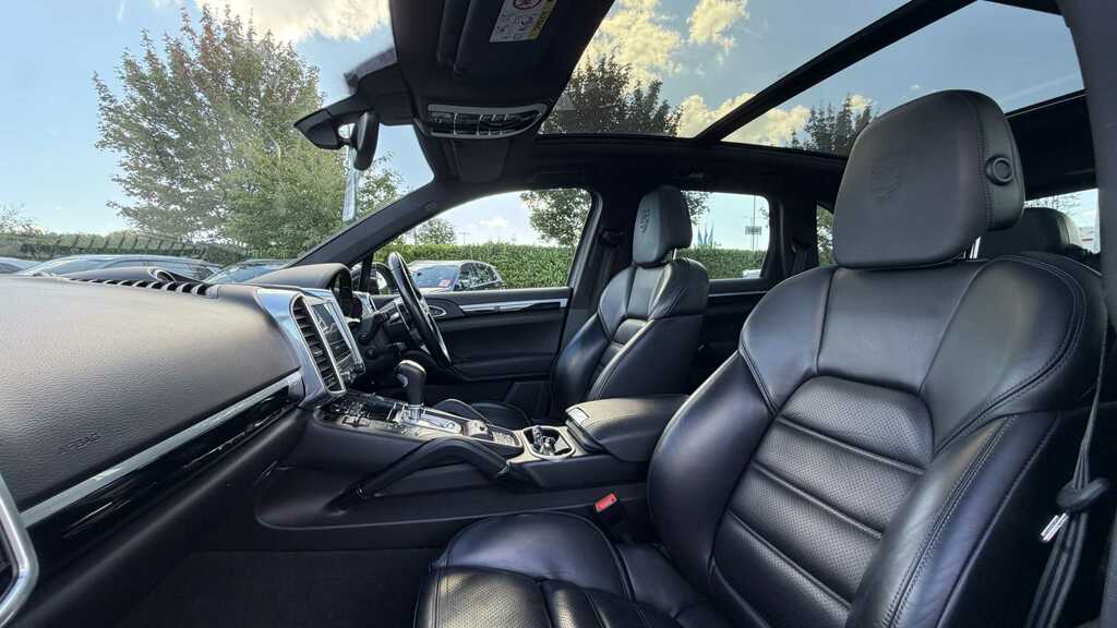 Porsche Cayenne Suv 3.0 Td V6 Platinum Edition Tiptronics 4Wd Euro Black #14
