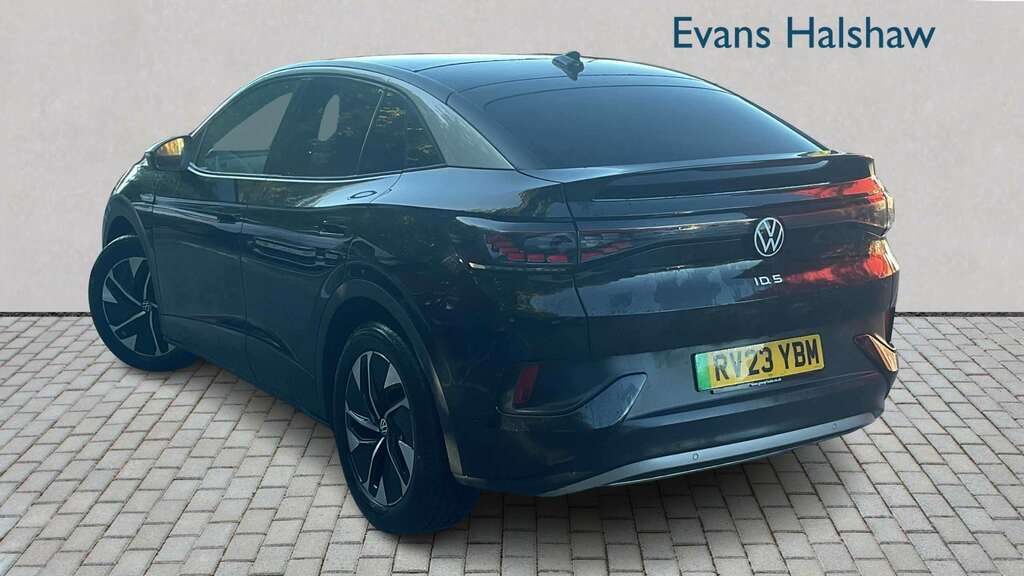 Volkswagen ID.5 128Kw Style Pro 77Kwh 2023 Black #2