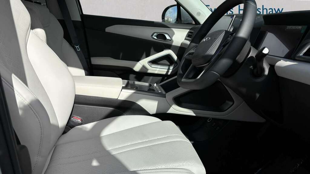 Byd Atto 2 150Kw Comfort 65Kwh 2026 White #3