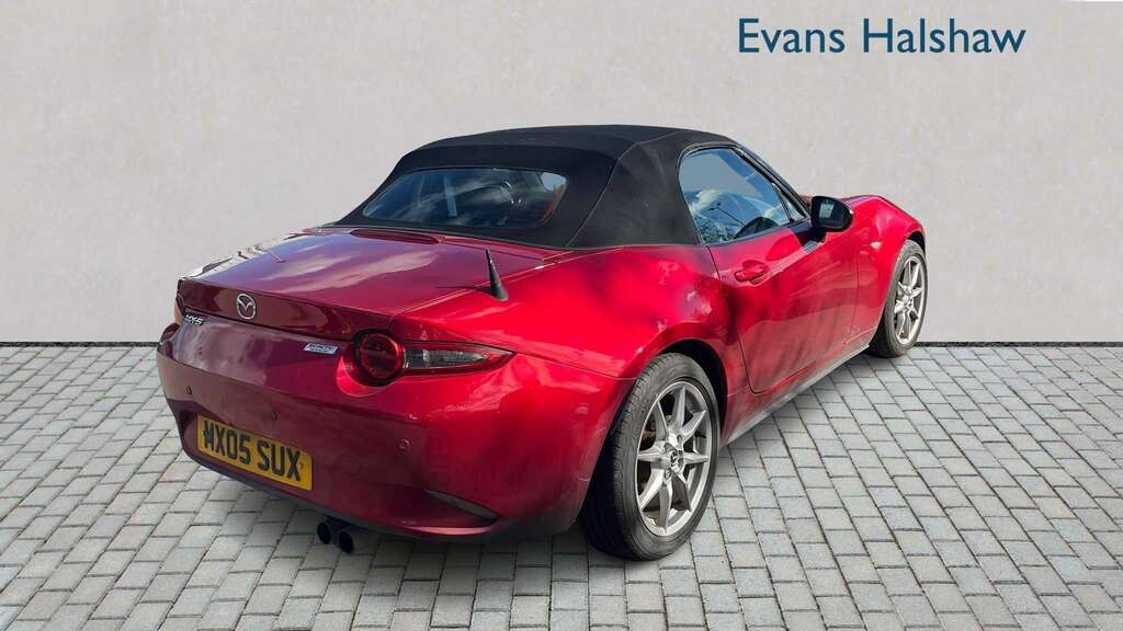 Mazda MX-5 1.5 Se-l 2016 Red #3