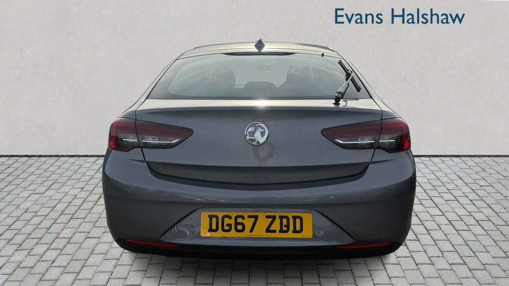 Vauxhall Insignia Sri Turbo White #7