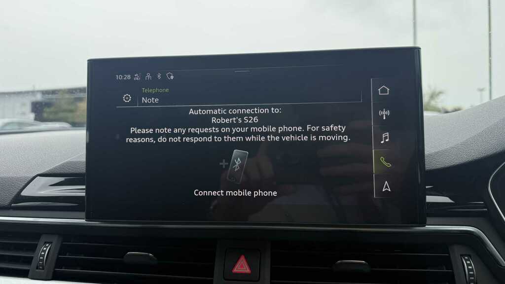 Audi A4 Audi Saloon 35 Tdi Black Edition S Tron White #25