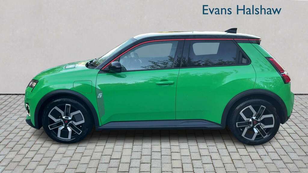 Renault 5 E-Tech 110Kw Techno Comfort Range 52Kwh 2026 Green #3