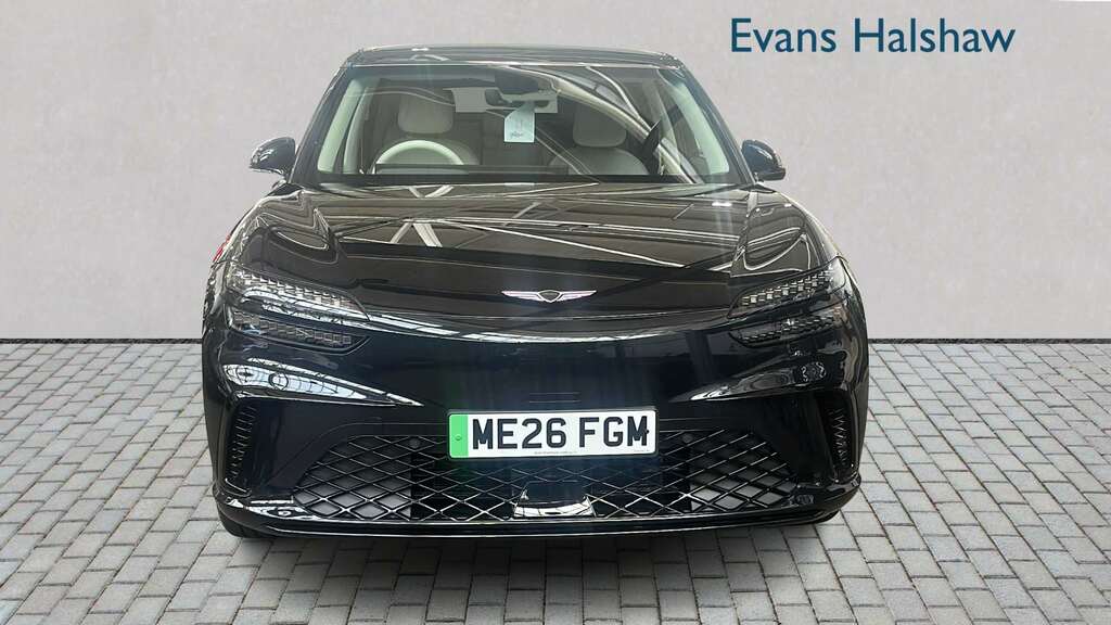 Genesis GV60 234Kw Sport 84Kwh Awd 2026 Black #6