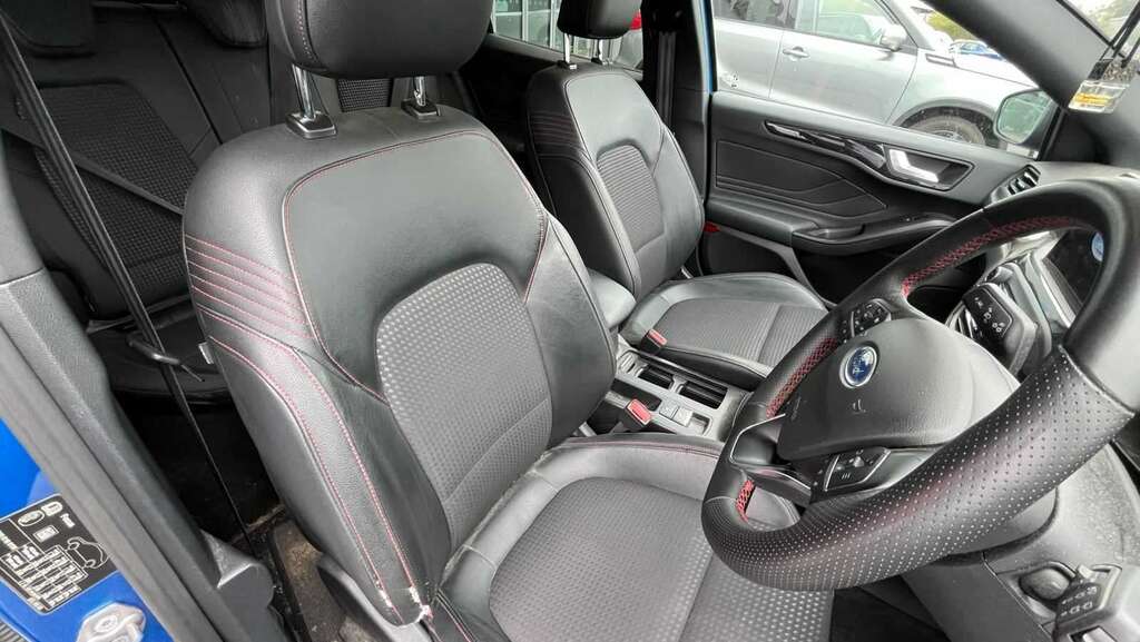Ford Focus 1.0 Ecoboost Hybrid Mhev 125 Titanium Edition Blue #5