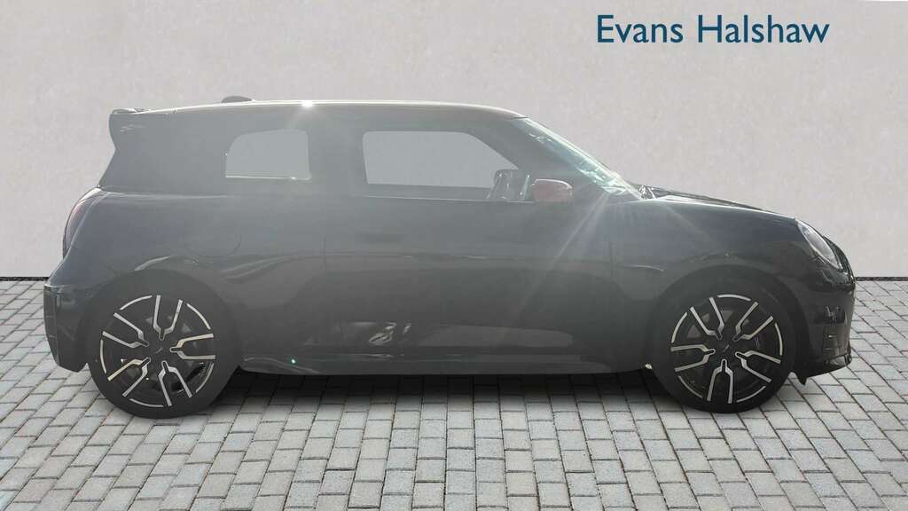 Mini Hatch 135Kw E Sport 41Kwh 2024 Grey #4