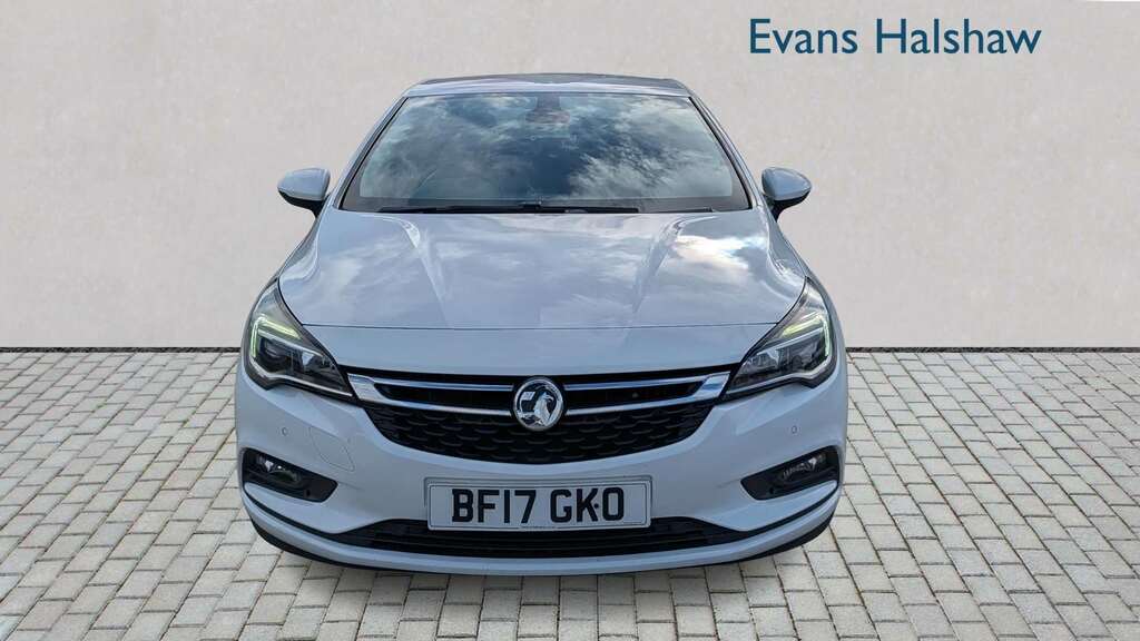 Vauxhall Astra 1.6 Cdti 16V 136 Elite Nav 2017 White #3